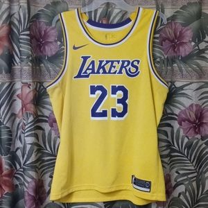 Nike LeBron James Swingman jersey